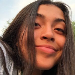 Meet your Posher, Monica